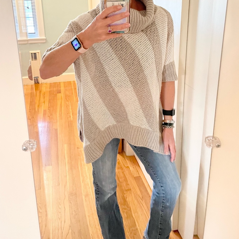 Old Navy Striped Turtleneck Sweater XS Neutral Wool Blend Asymmetrical Hem